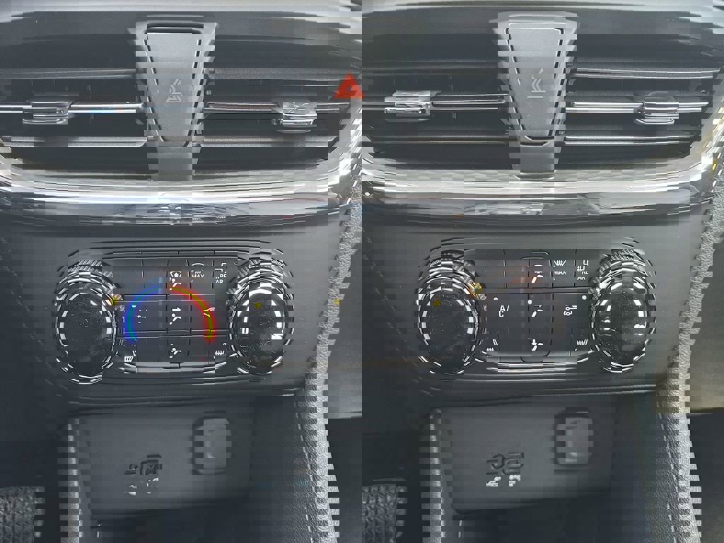 New 2026 Buick Encore GX Preferred w/ Comfort Package FWD image 23