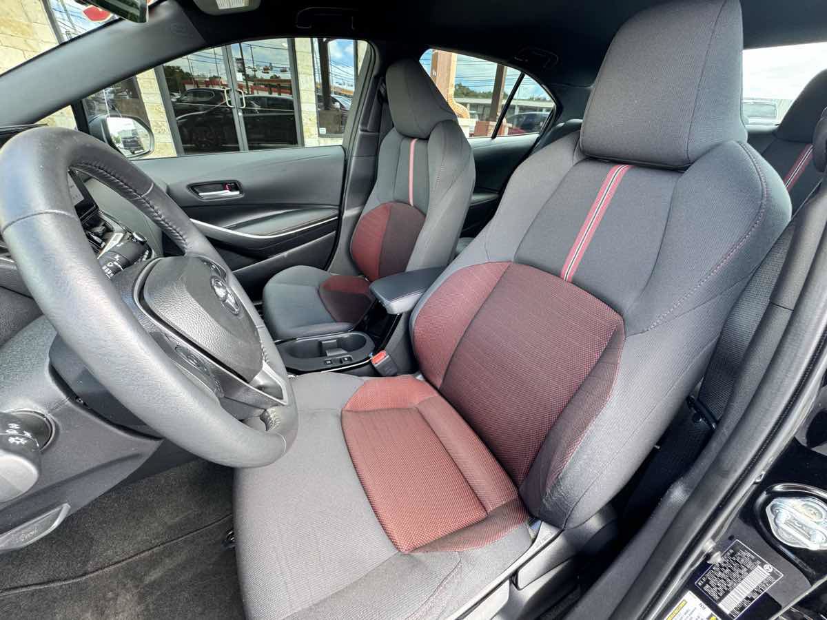 Used 2024 Toyota Corolla SE FWD image 8