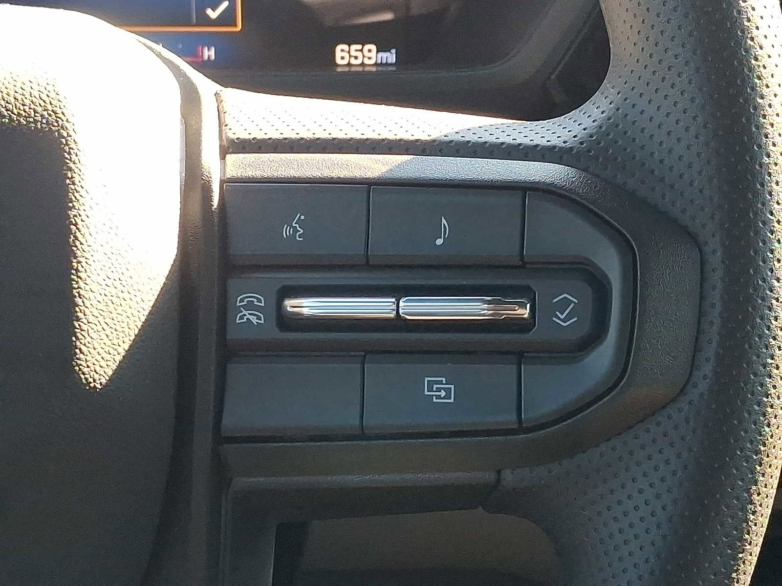 Used 2026 Chevrolet Colorado Trail Boss image 19