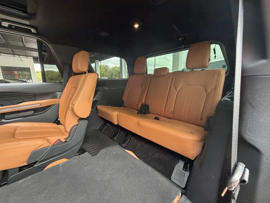 Used 2022 Ford Expedition Platinum AWD/4WD image 33