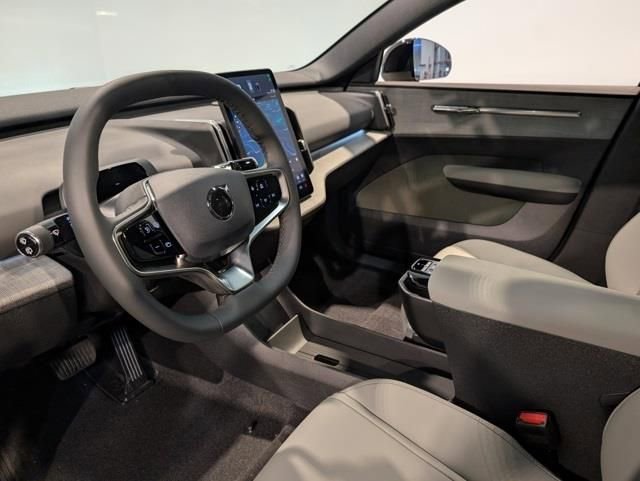 New 2026 Volvo EX30 Cross Country Ultra w/ Protection Package Premier image 11
