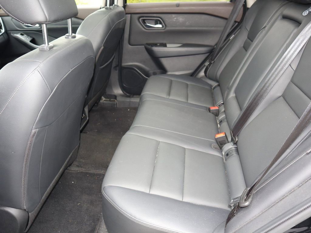 Certified 2023 Nissan Rogue SL w/ SL Premium Package image 16