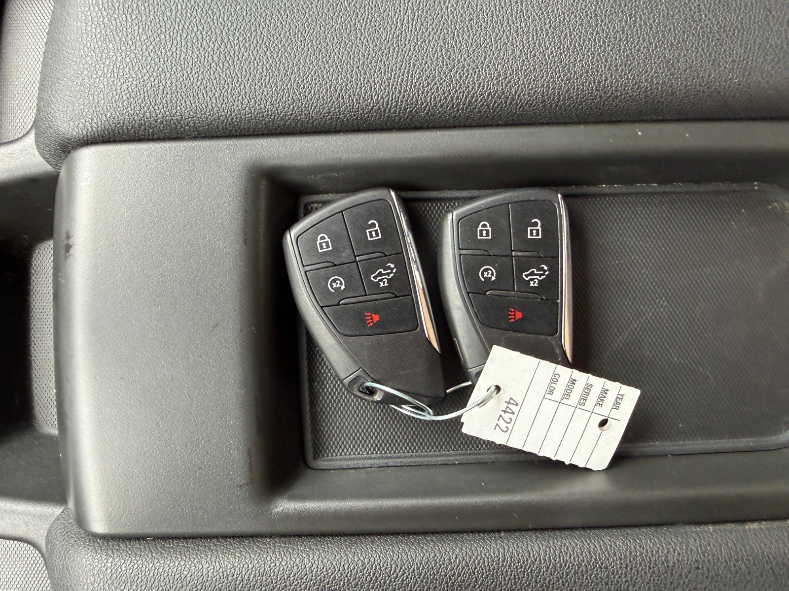 Used 2023 Chevrolet Silverado 1500 LT AWD/4WD image 35