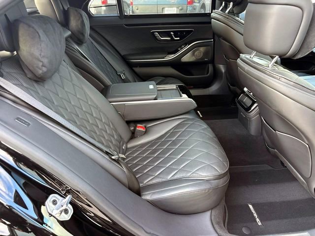 Used 2024 Mercedes-Benz S 580 4MATIC Sedan image 17