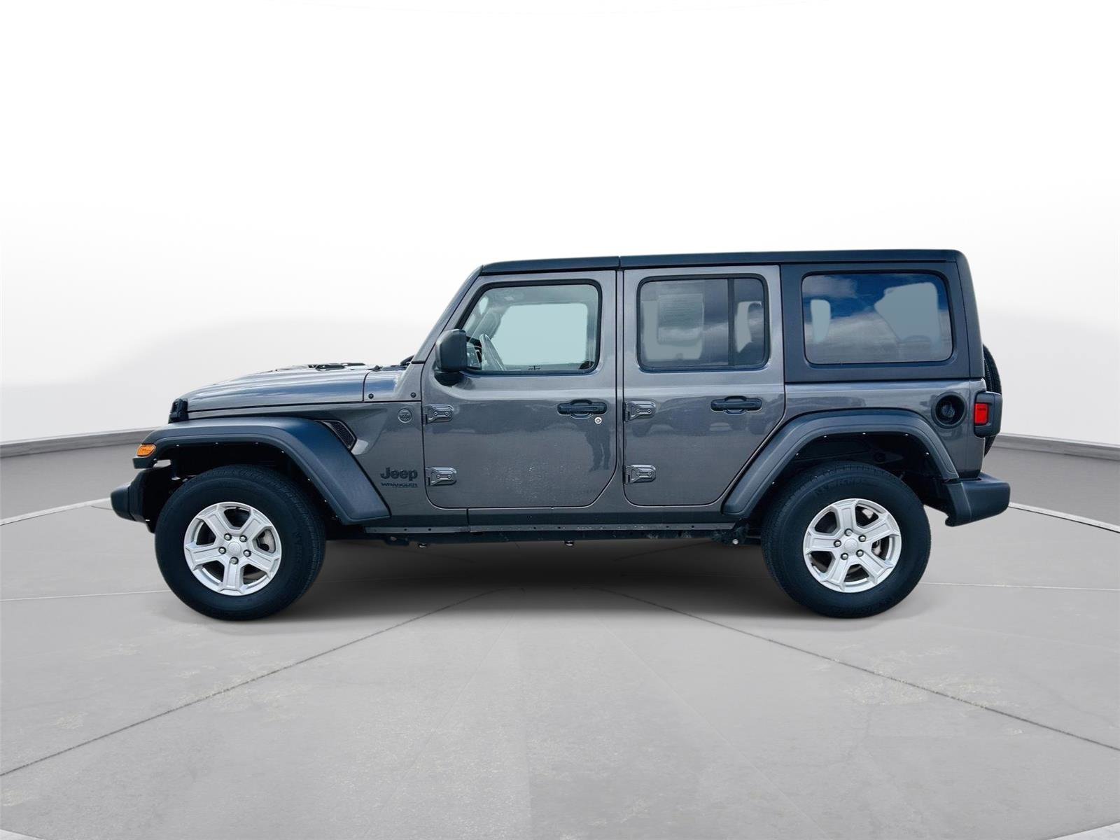Used 2022 Jeep Wrangler Unlimited Sport image 30