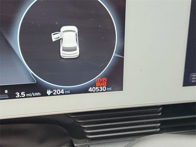 Used 2022 Hyundai Ioniq 5 SE image 31