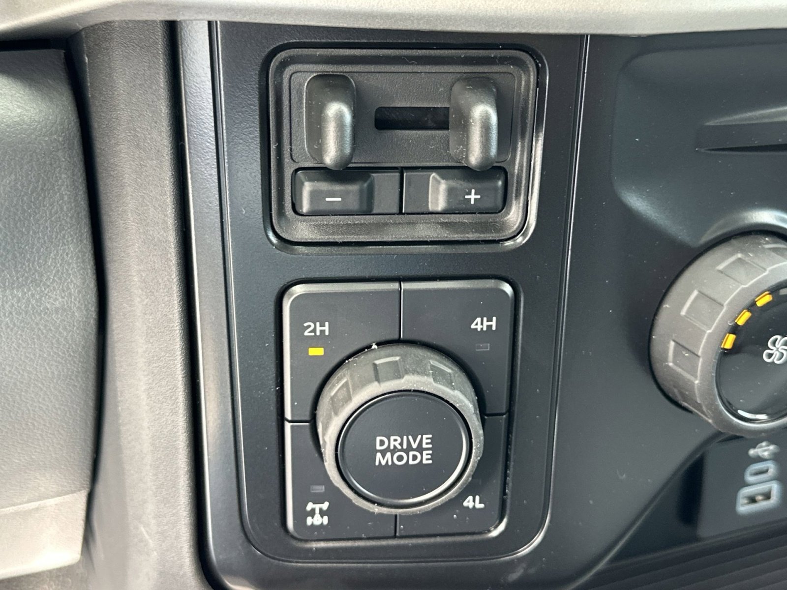 New 2026 Ford F350 XL image 28