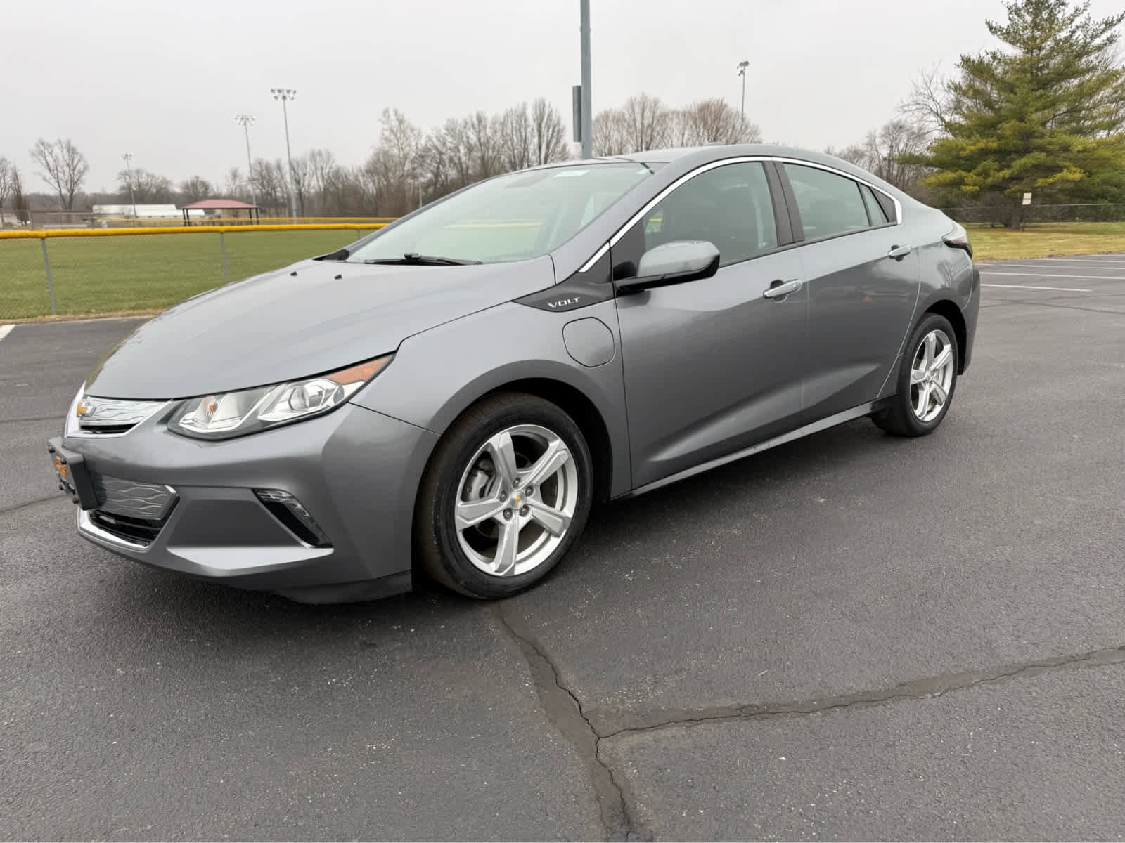 Used 2018 Chevrolet Volt LT w/ Comfort Package image 2