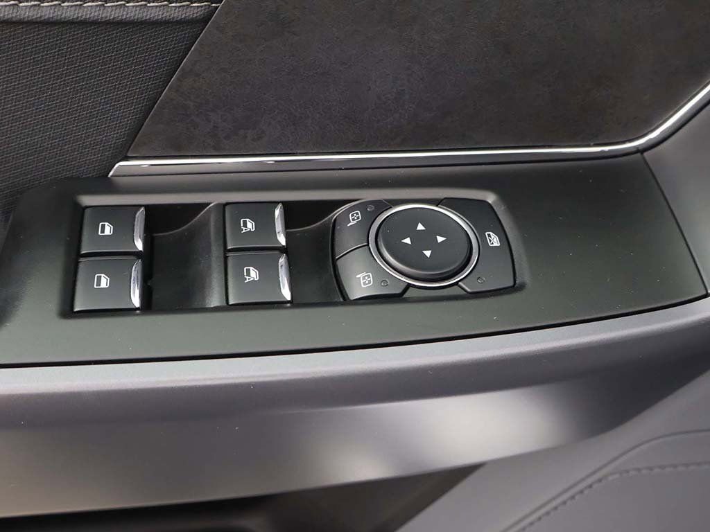 Used 2025 Ford F150 XLT w/ Equipment Group 301A Standard image 33