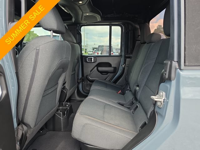 Certified 2024 Jeep Gladiator Sport AWD/4WD image 13