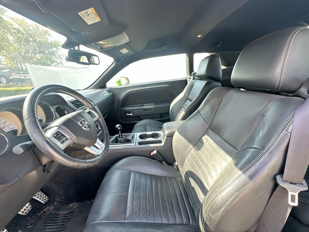 Used 2011 Dodge Challenger R/T image 39