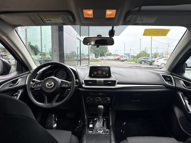 Used 2017 MAZDA MAZDA3 Sport FWD image 12