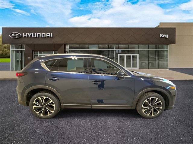 Used 2023 MAZDA CX-5 AWD 2.5 S w/ Premium Package image 4