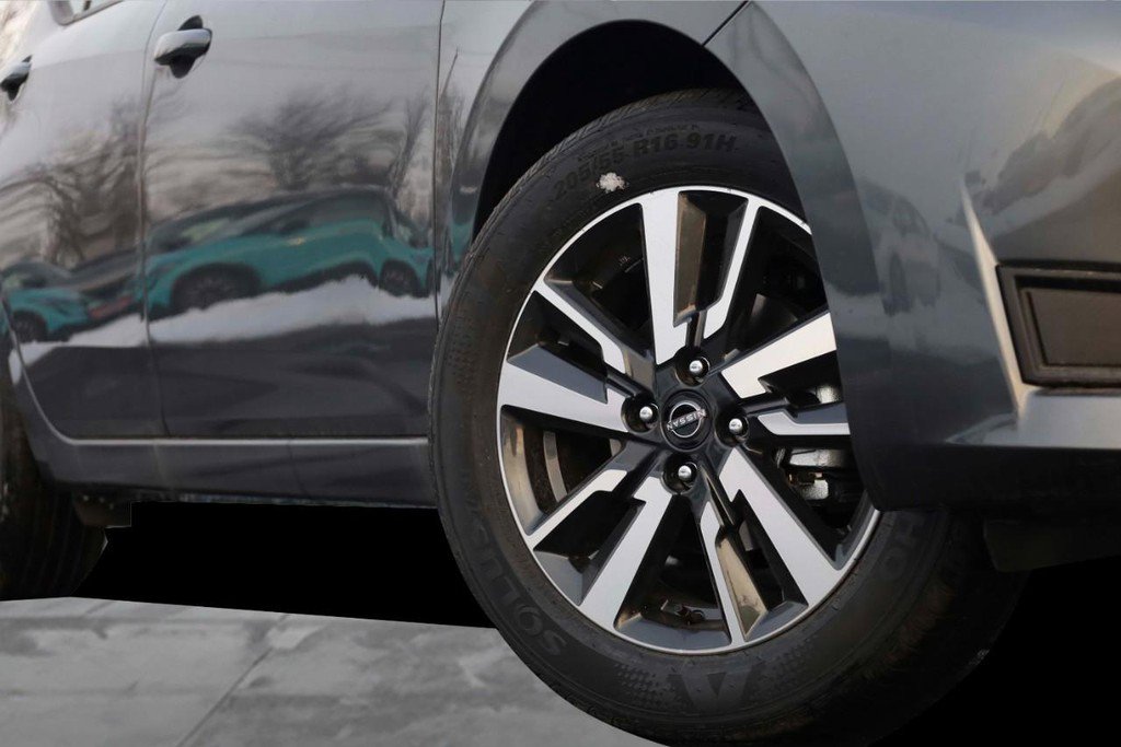 New 2025 Nissan Versa SV w/ Trunk Package image 3