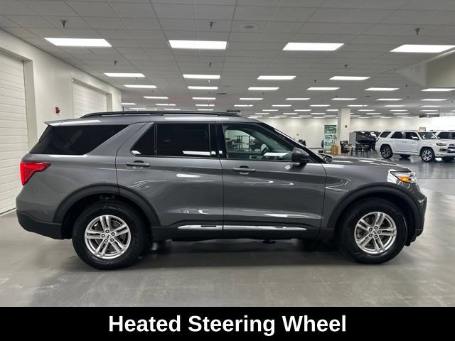 Used 2023 Ford Explorer XLT w/ Equipment Group 202A AWD/4WD image 7
