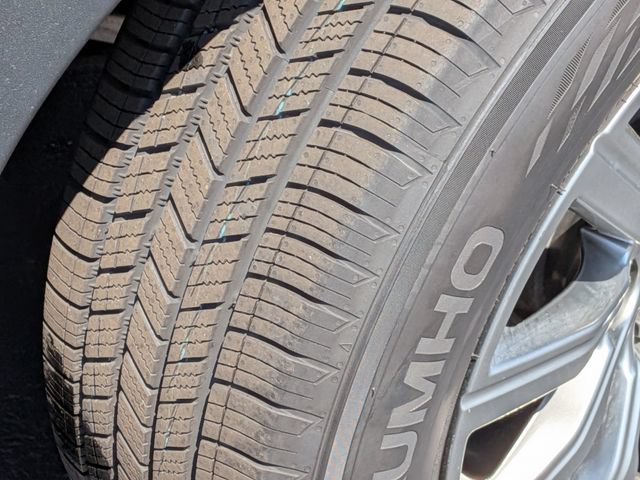 Used 2021 Cadillac XT4 Premium Luxury AWD/4WD image 10