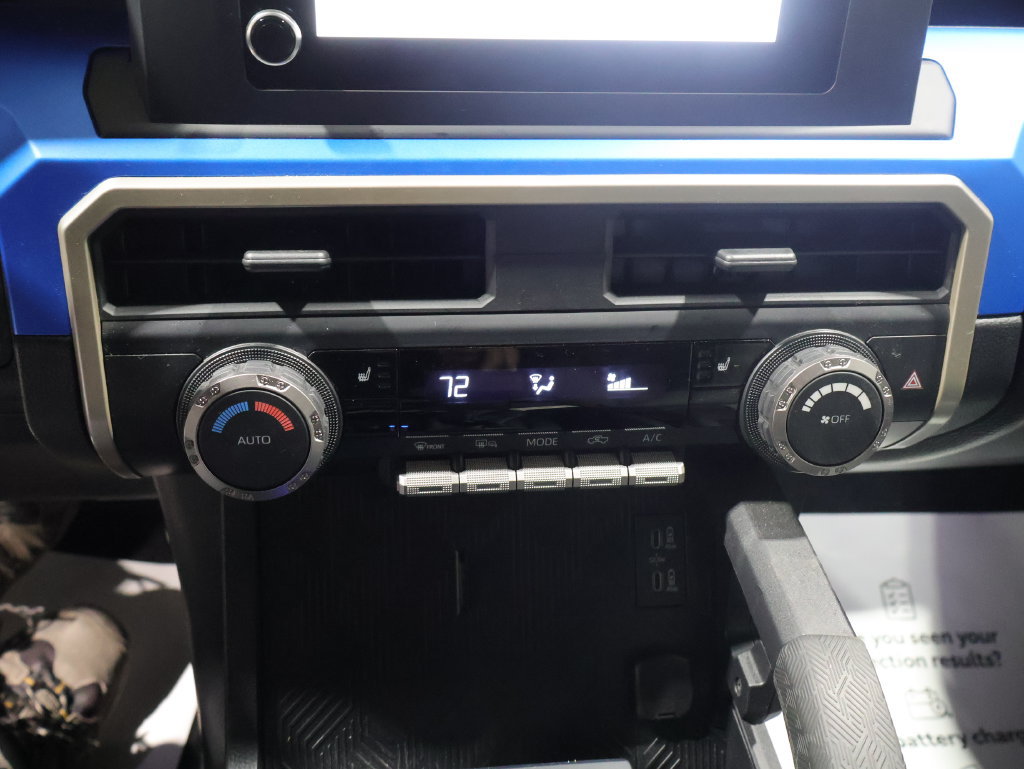 Certified 2025 Toyota Tacoma TRD Sport AWD/4WD image 29