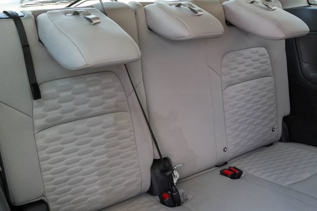 Used 2022 Nissan Pathfinder SV AWD/4WD image 19