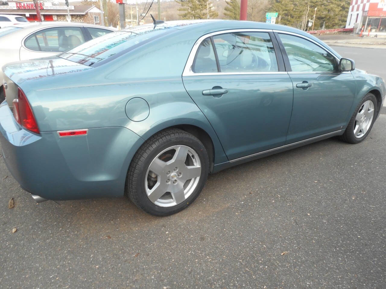 Used 2009 Chevrolet Malibu LT w/ HFV6 Engine Package image 9