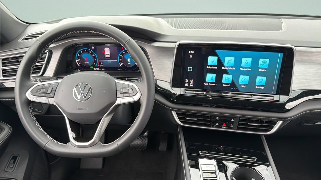 New 2026 Volkswagen Atlas Cross Sport SE FWD image 17