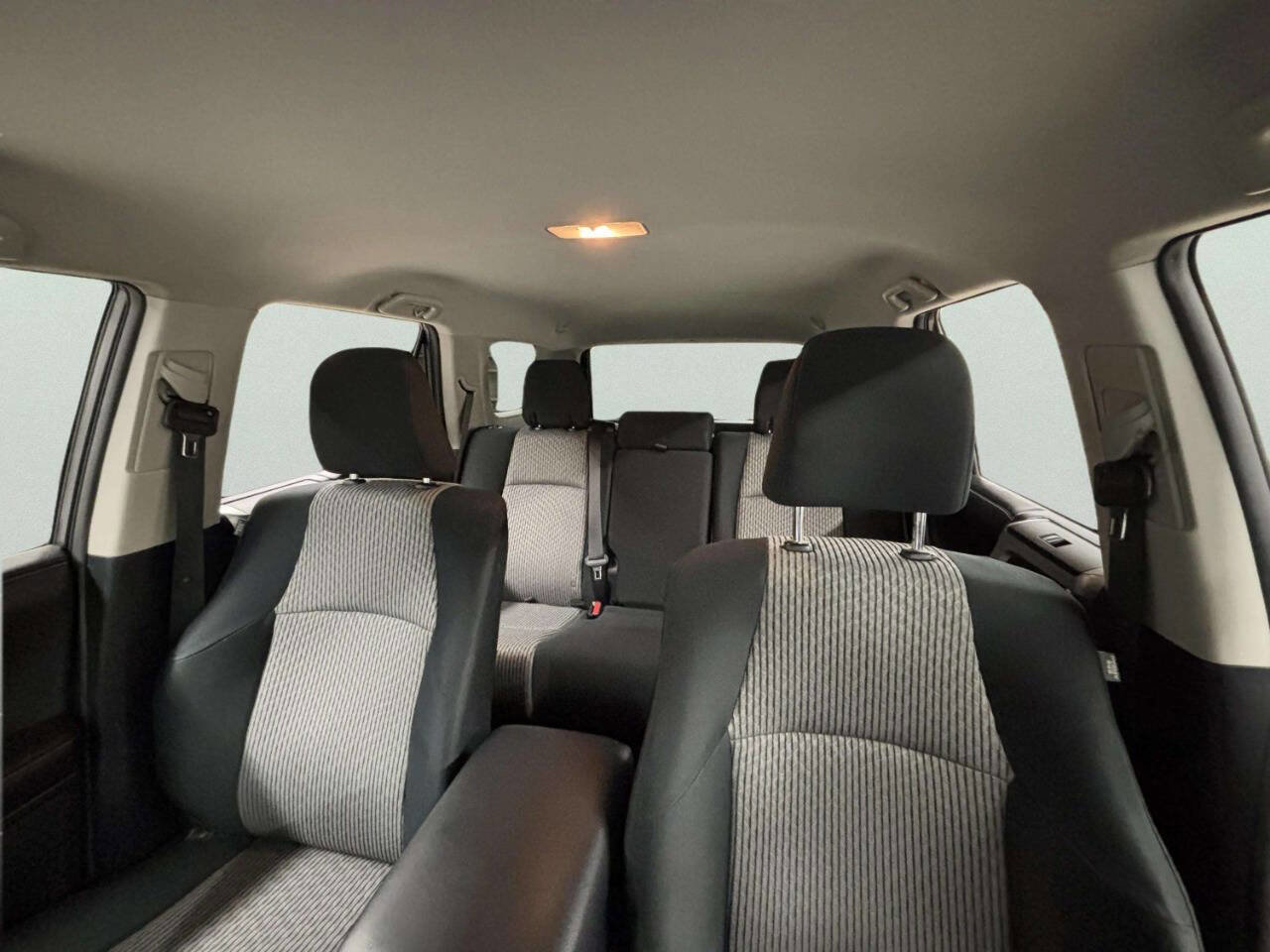 Used 2014 Toyota 4Runner SR5 image 15