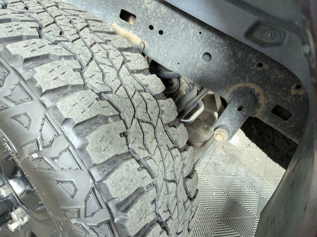 Used 2018 RAM 2500 Big Horn w/ Sport Appearance Group image 13