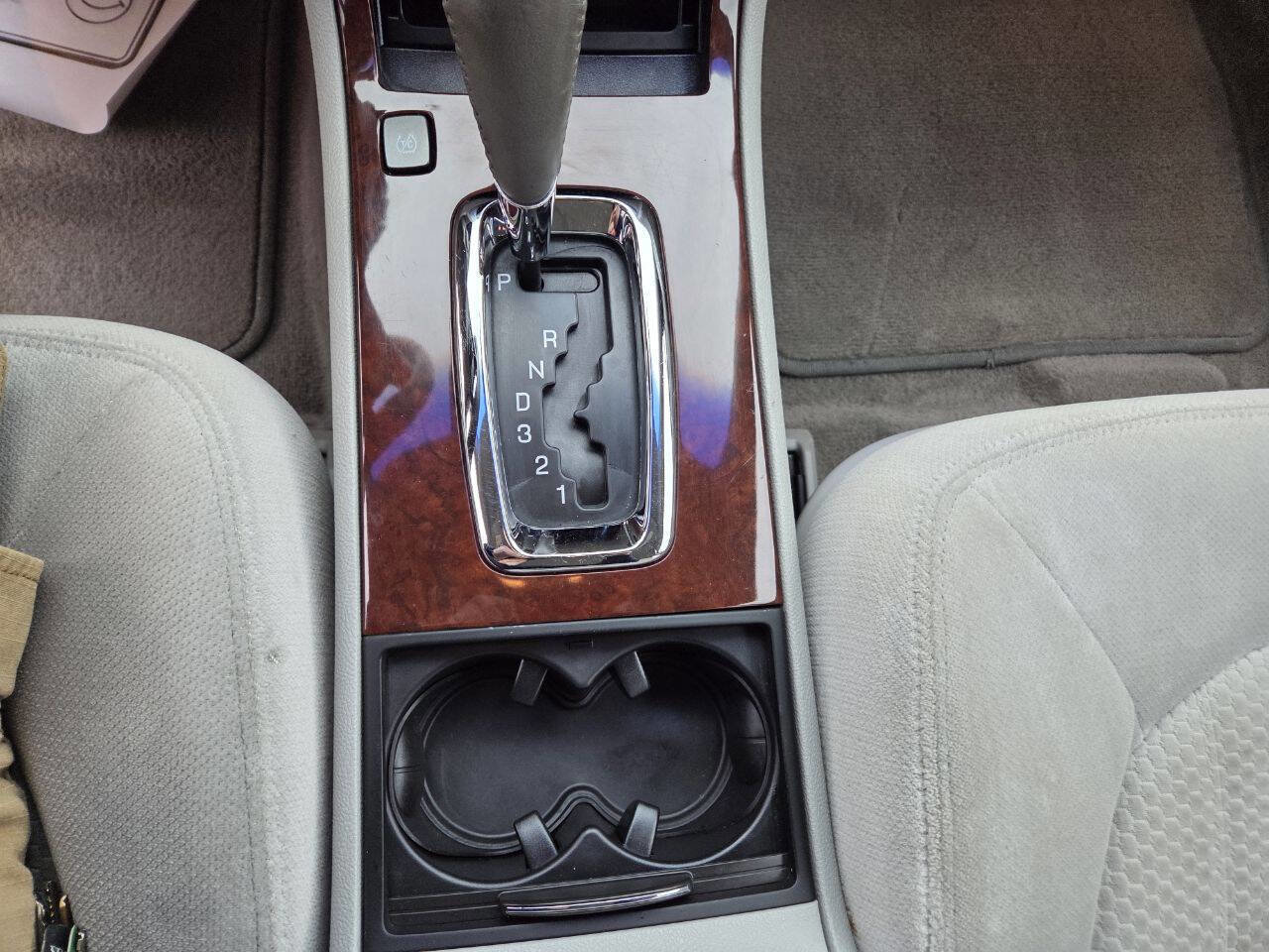 Used 2007 Buick Lucerne CX w/ Driver Confidence Package image 29