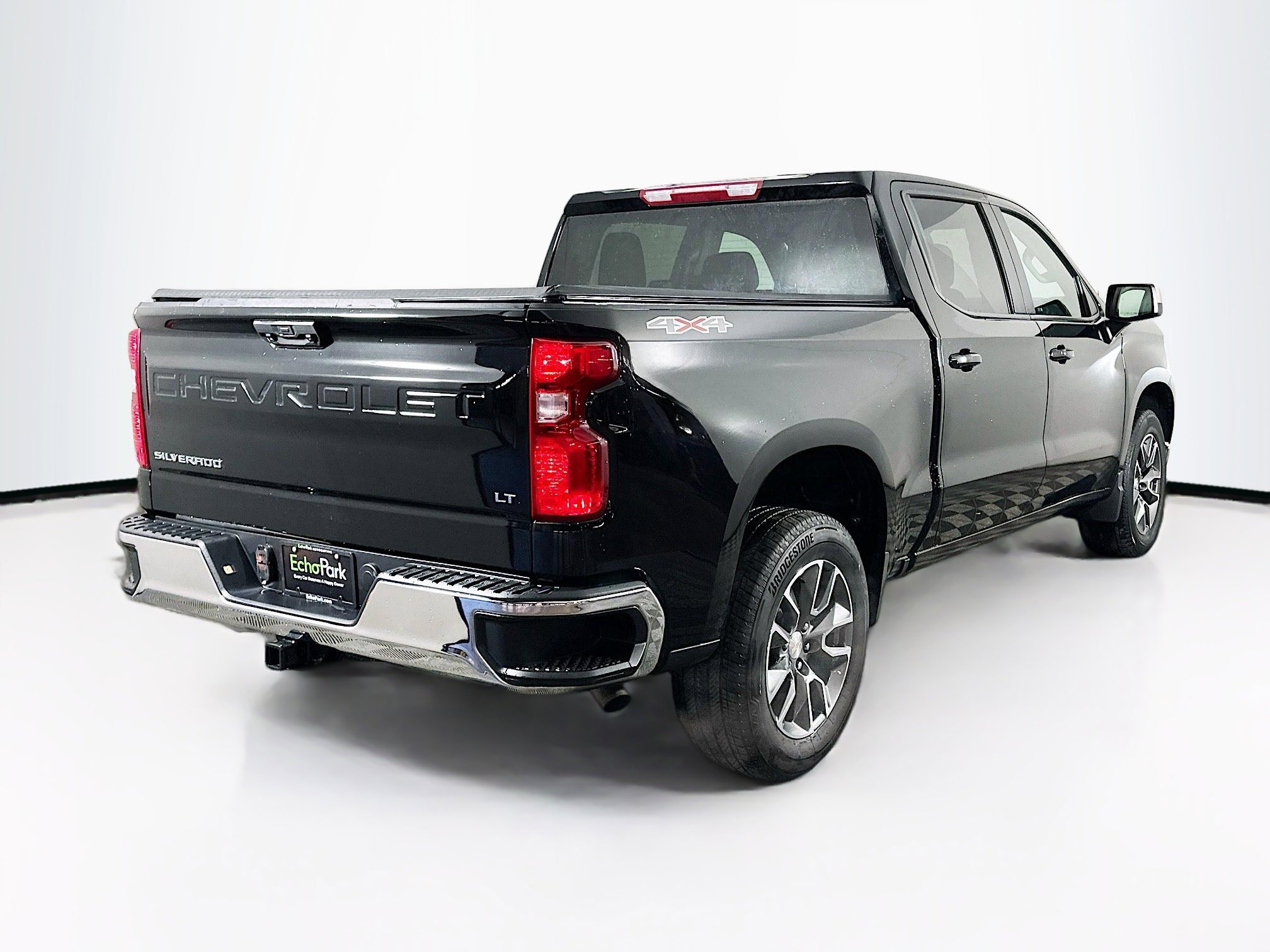 Used 2024 Chevrolet Silverado 1500 LT image 9
