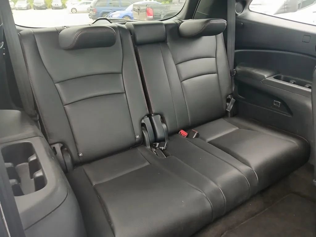 Used 2022 Honda Pilot Black Edition image 16