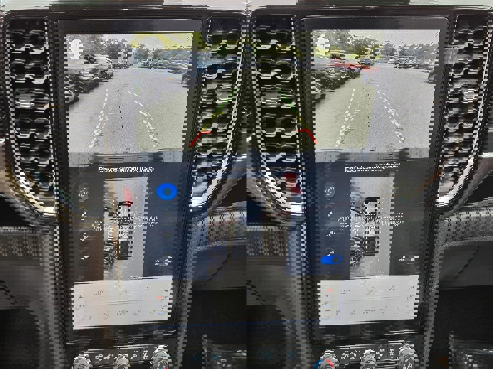 New 2025 Ford Ranger Lariat w/ FX4 Off-Road Package image 8