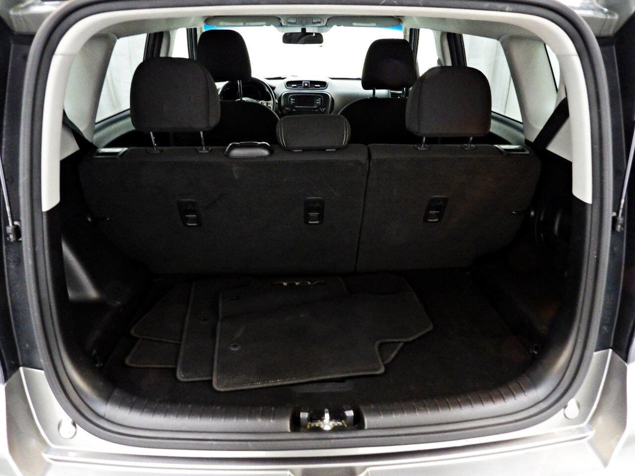 Used 2017 Kia Soul Base 4dr Crossover 6A image 13