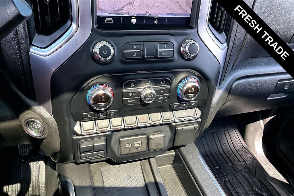 Used 2019 GMC Sierra 1500 SLT w/ SLT Premium Plus Package AWD/4WD image 17