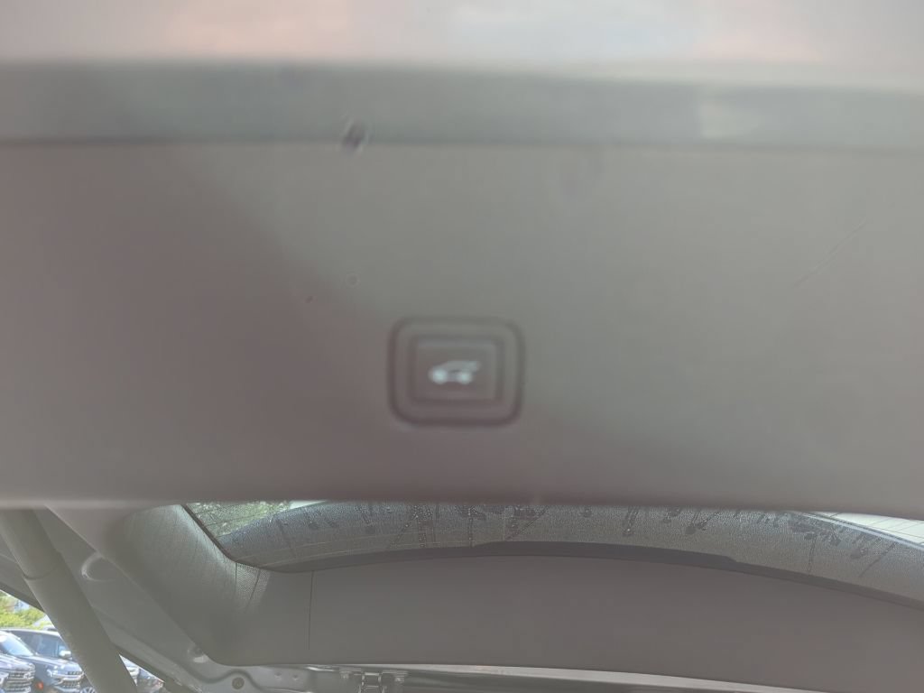 Certified 2021 Chevrolet Traverse RS AWD/4WD image 14