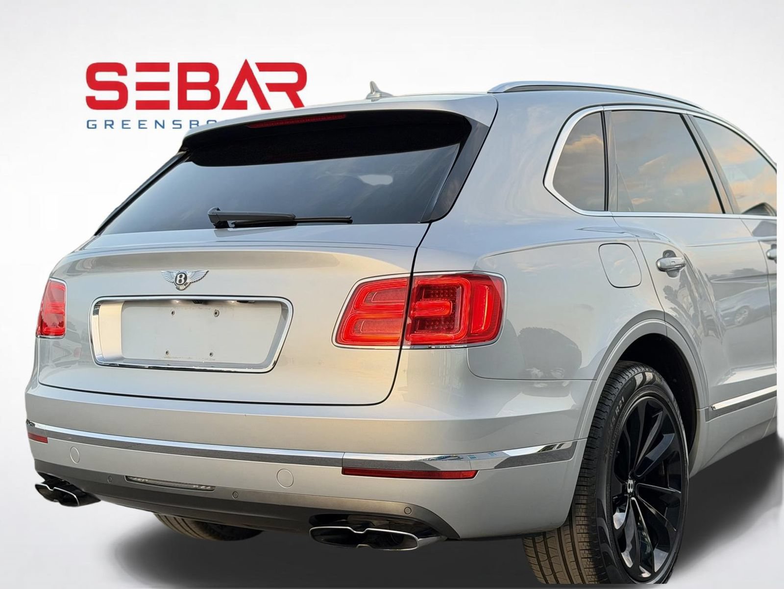 Used 2019 Bentley Bentayga AWD/4WD image 64