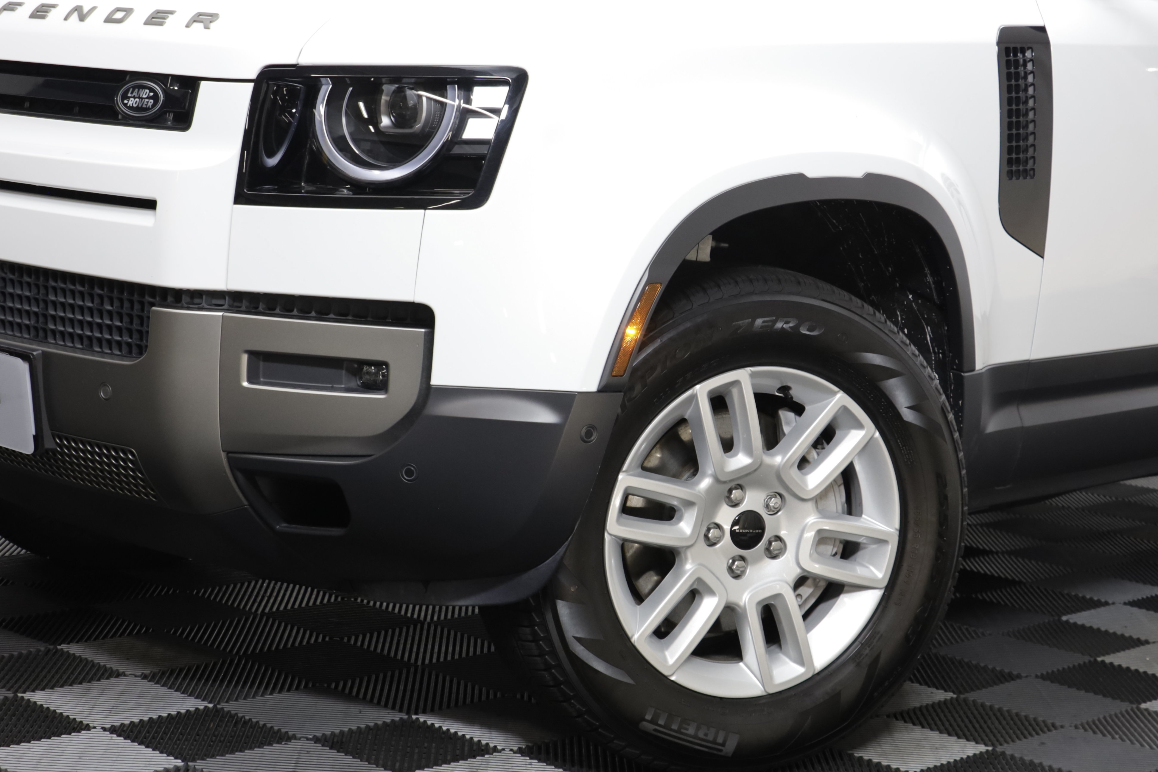 Certified 2026 Land Rover Defender 110 S AWD/4WD image 3