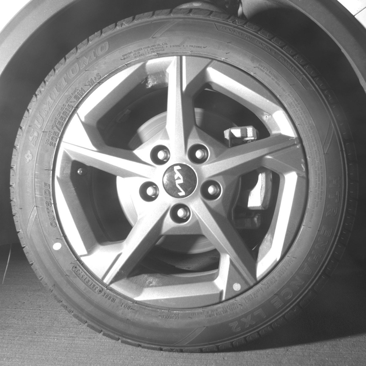 Used 2025 Kia K4 LXS image 13