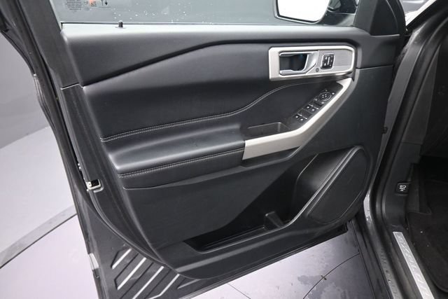 Used 2023 Ford Explorer Limited w/ Hybrid Equipment Group 310A AWD/4WD image 21