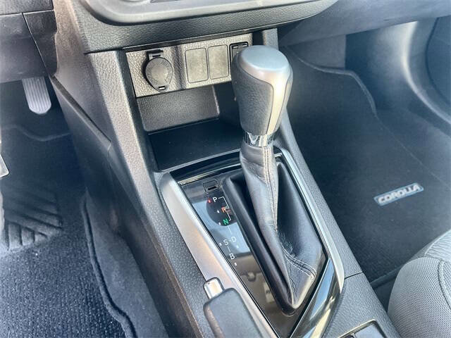 Used 2016 Toyota Corolla L image 15