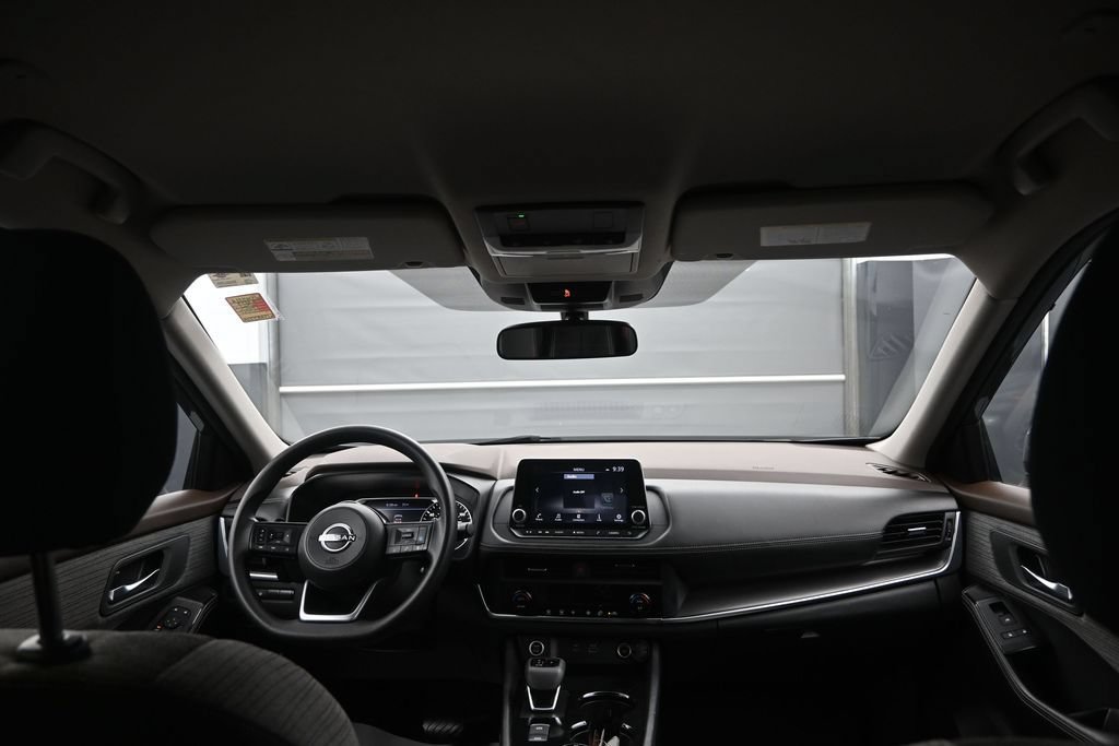 Certified 2023 Nissan Rogue SV AWD/4WD image 27