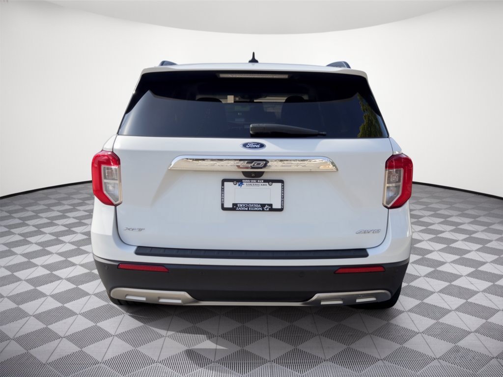 Used 2021 Ford Explorer XLT w/ Equipment Group 202A AWD/4WD image 11