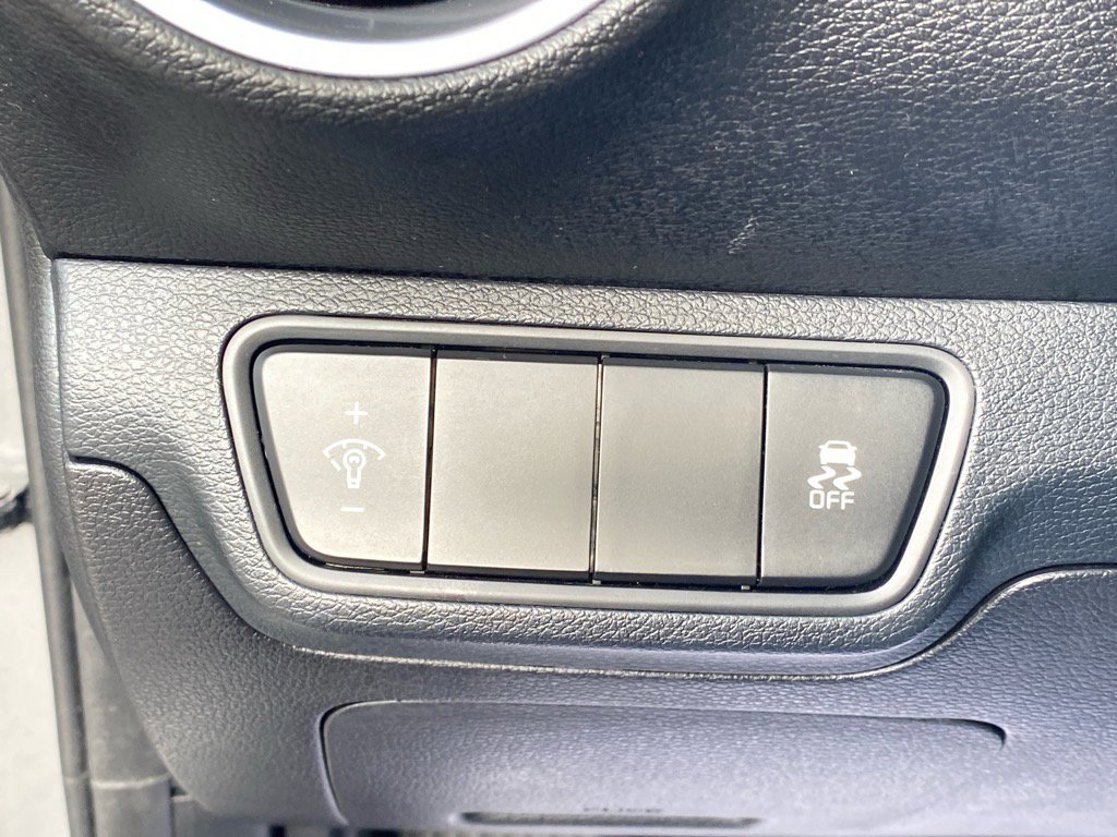 Certified 2023 Kia Forte LXS image 20