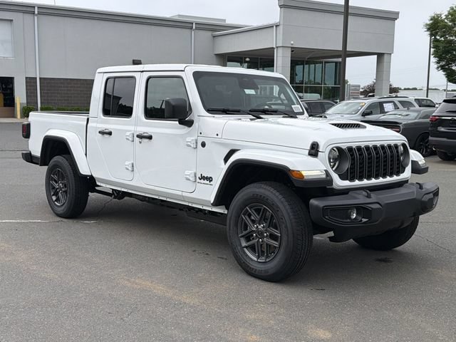 New 2026 Jeep Gladiator Sport AWD/4WD image 13