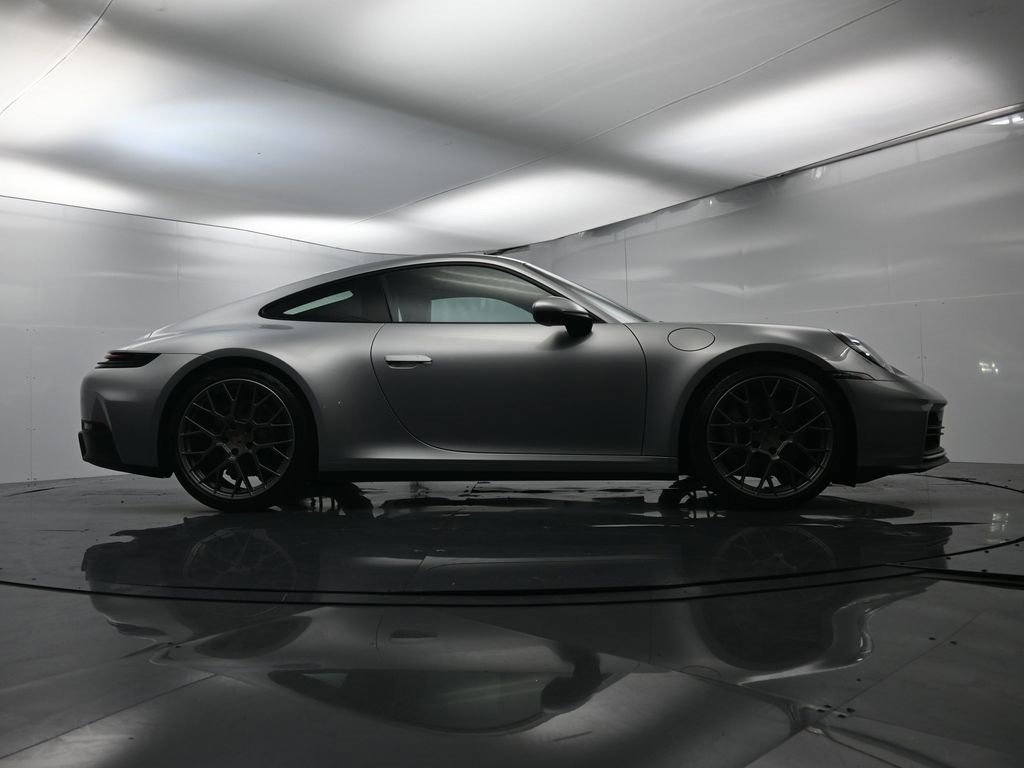 Certified 2025 Porsche 911 Carrera image 47
