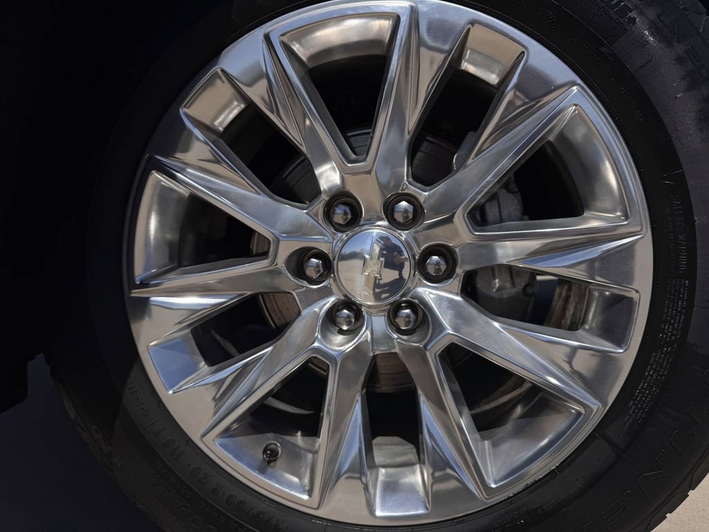 Used 2024 Chevrolet Tahoe Premier RWD image 9