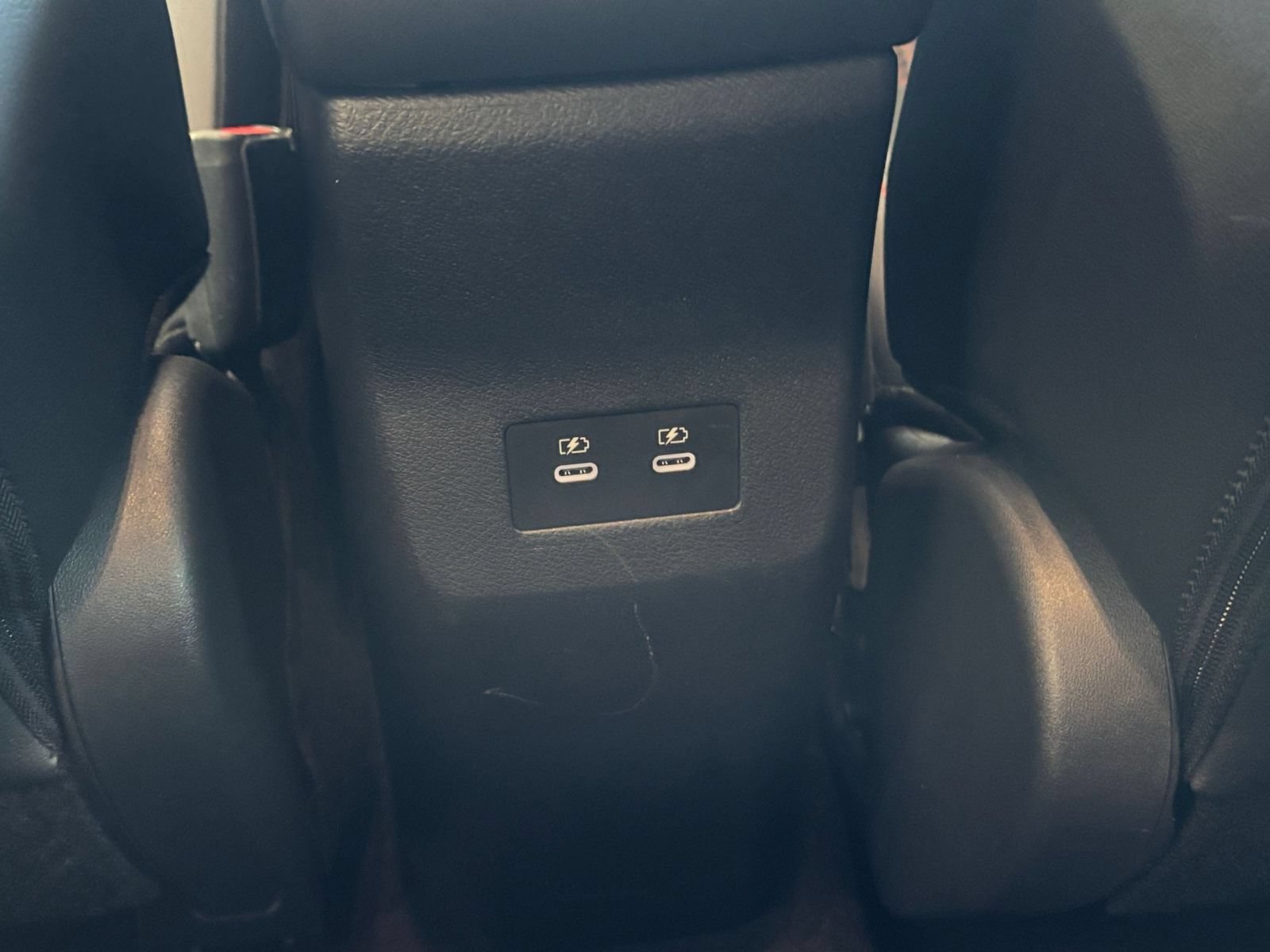 Used 2026 Nissan Kicks SR FWD image 21