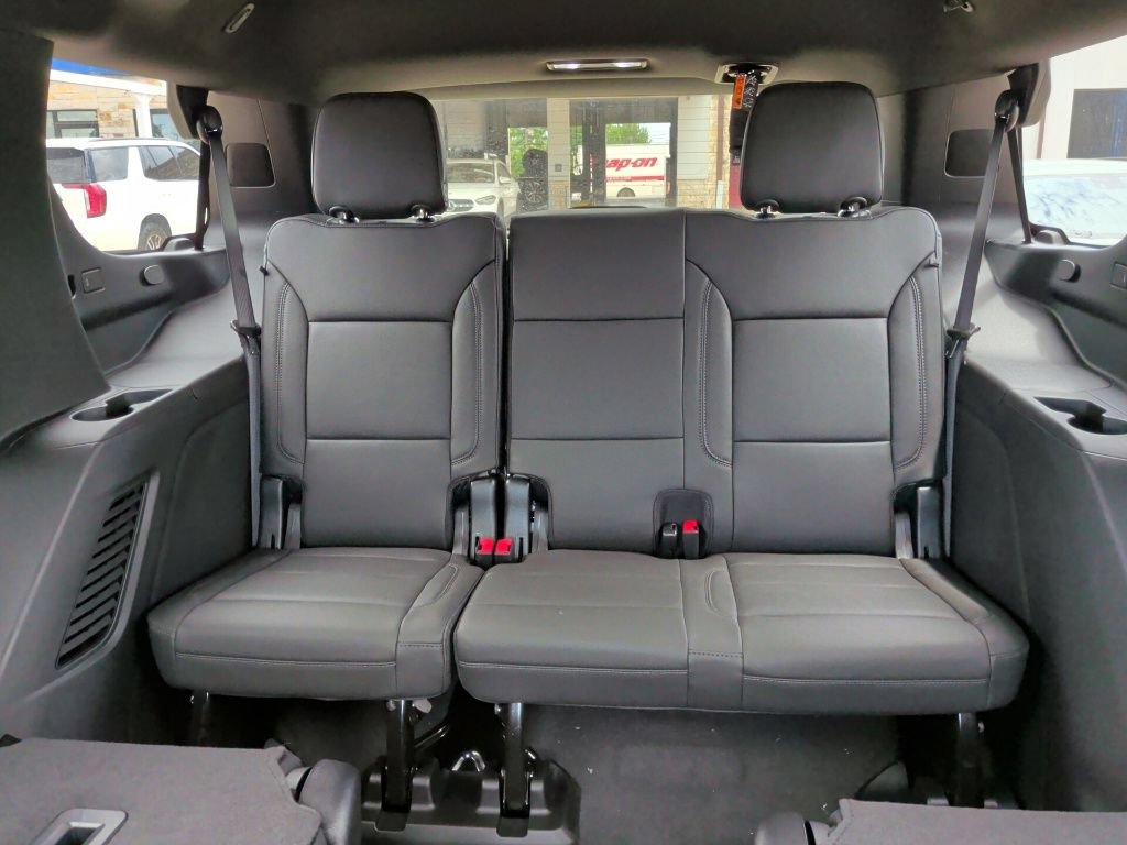 New 2026 Chevrolet Tahoe LT w/ Comfort Package AWD/4WD image 41