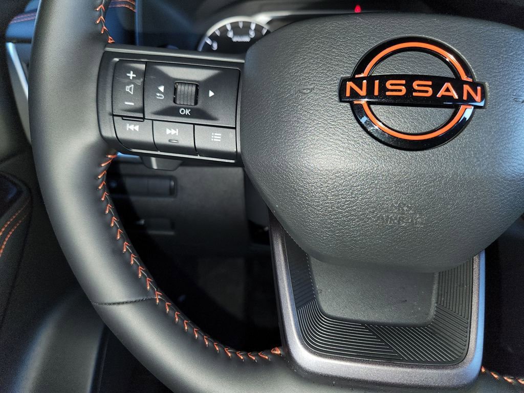 Certified 2025 Nissan Rogue SV image 24