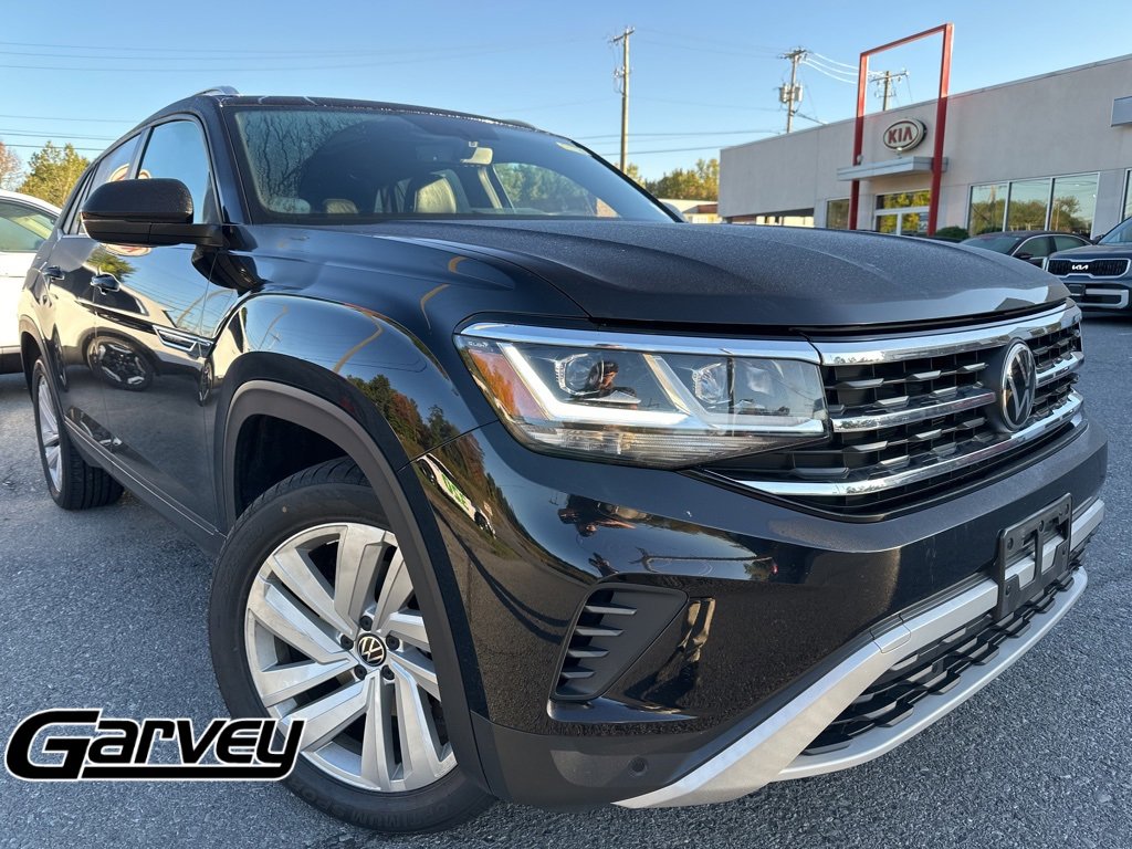 Used 2023 Volkswagen Atlas Cross Sport SE w/ Panoramic Sunroof Package