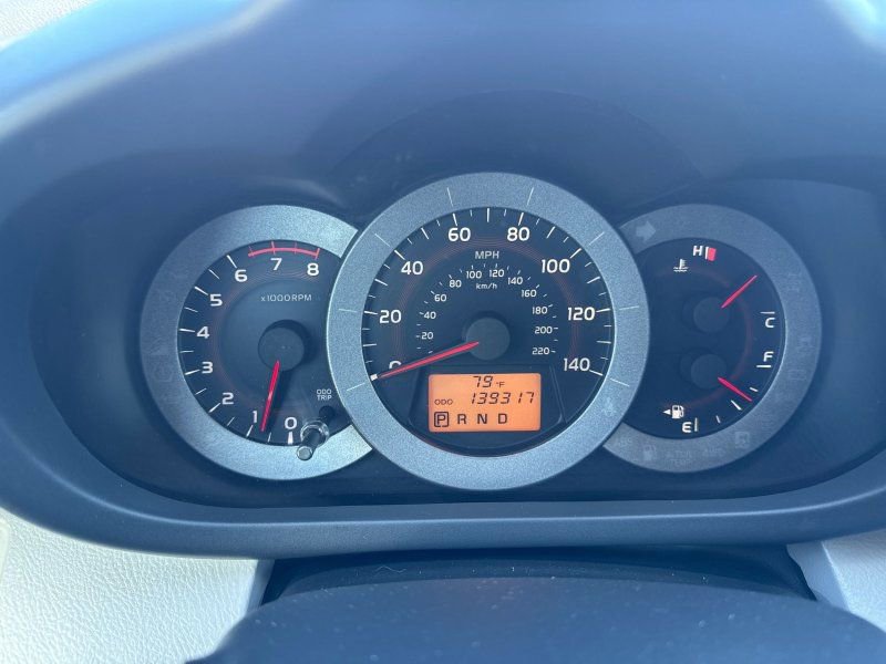 Used 2010 Toyota RAV4 Limited image 19