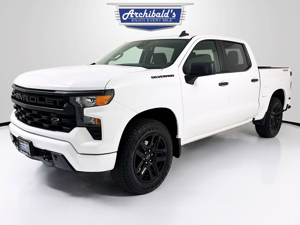 Used 2023 Chevrolet Silverado 1500 Custom w/ LPO, Dark Essentials Package image 3